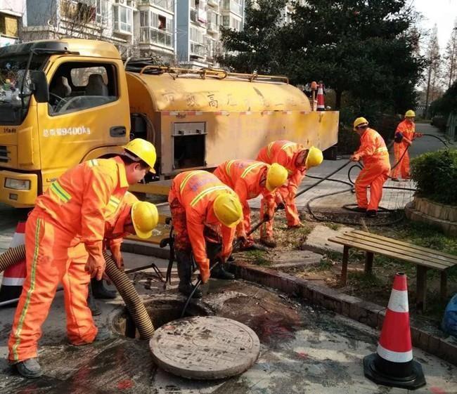 米林市政管道清淤